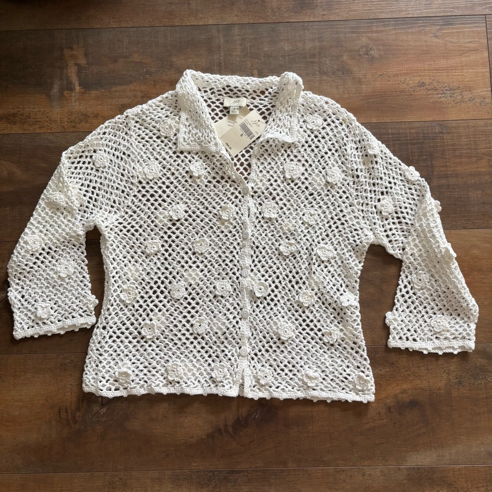 J Jill Hand Crochet Linen Embroidered Flower White Cropped Cardigan Size Small
